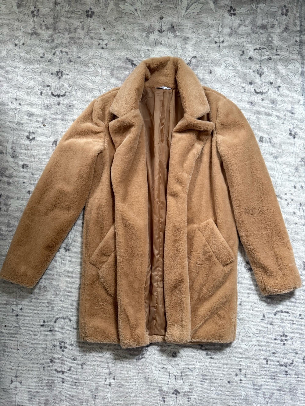 Dainty Hooligan Teddy Jacket in Camel Brown